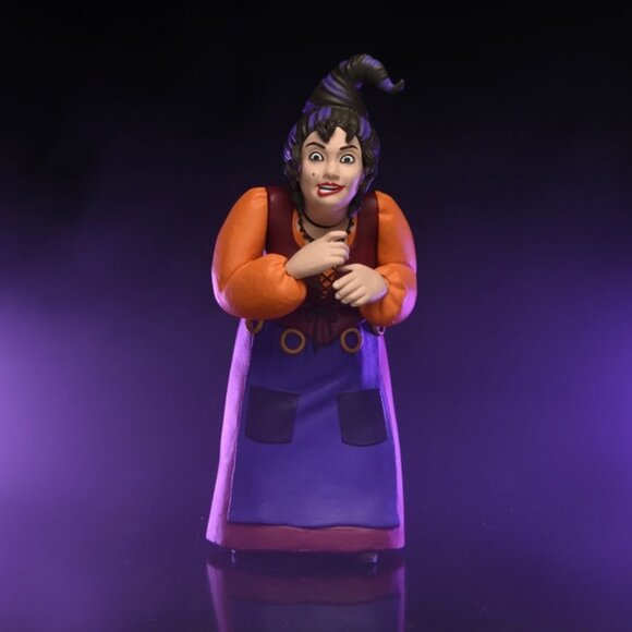 Disney Hocus Pocus Mary Sanderson Witch 6" Toony Terrors Action Figure NEW! - Picture 10 of 10